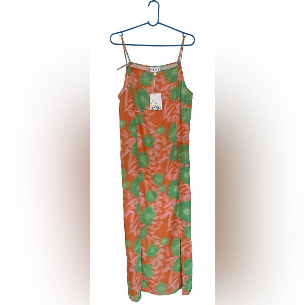 GANNI VIBRANT ORANGE DRESS. Size: 40.